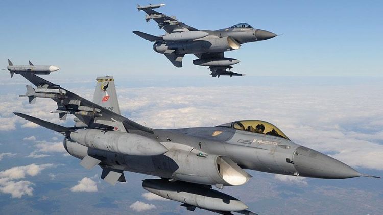الجيش التركي يعلن تحييد 11 إرهابيا من "بي كا كا"