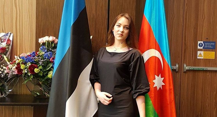 Школьница из Эстонии мечтает жить в Азербайджане