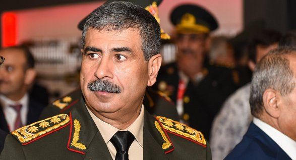 Министр обороны заявил, почему Азербайджан остановил наступление в апреле 2016 года