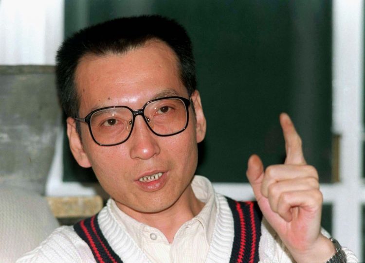 В Китае вскоре после освобождения умер правозащитник Лю Сяобо, получивший Нобелевскую премию