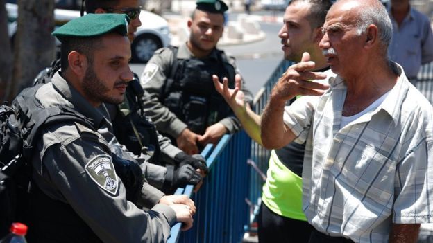 إسرائيل تغلق الحرم القدسي لليوم الثاني على التوالي