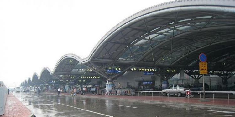 Аэропорт Пекина отменил 149 рейсов из-за штормового предупреждения