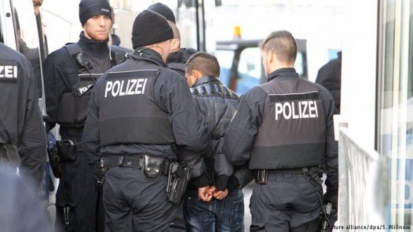 Германия депортирует беглого азербайджанского журналиста