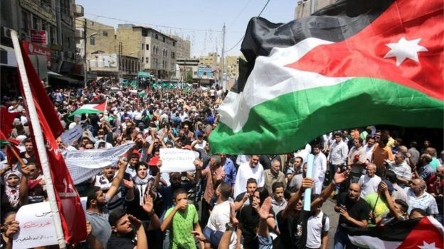 خلاف دبلوماسي بين الأردن وإسرائيل بعد حادث إطلاق النار