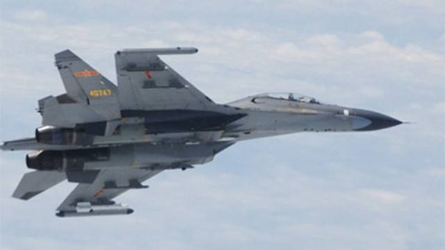 مقاتلتان صينيتان تعترضان طائرة استطلاع أمريكية