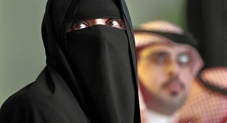От Корана к ИГ: что влечет европейских девочек в логово террористов