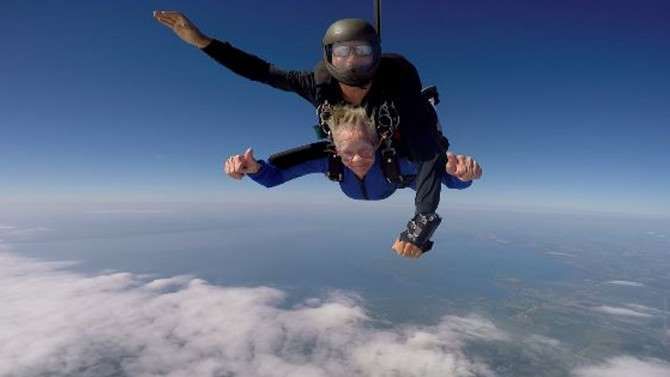 88-year-old Grandma Crosses Skydiving Off Her Bucket List - 'It Was ...