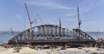 Ukraine intends to sue Russia over Kerch Strait bridge