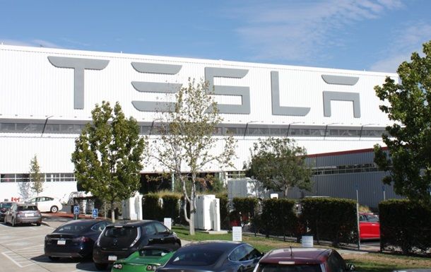 Tesla несет рекордные убытки: опубликован отчет