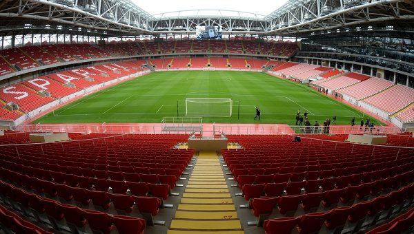СРОЧНО! На стадионе в Москве из-за угрозы взрыва проводится эвакуация