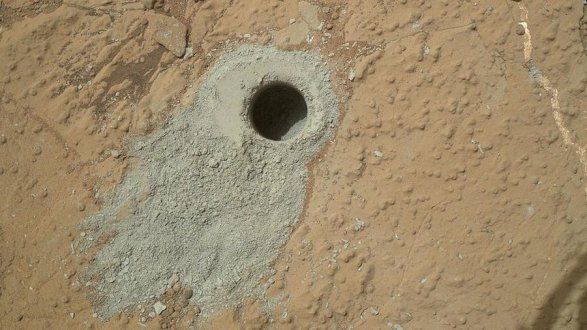 На Марсе нашли загадочное водохранилище