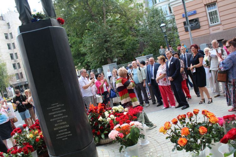 Араз Агаларов: В сентябре в Москве будет установлен барельеф Муслиму Магомаеву