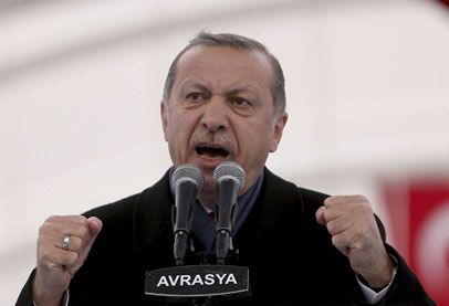 أردوغان يضع المخابرات تحت سلطته