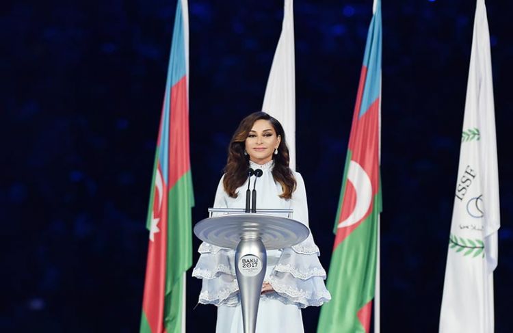 "الفجر" الإماراتية: مهربان علييفا أيقونة للعمل الوطني وملكة متوجة في قلوب الشعب الأذري