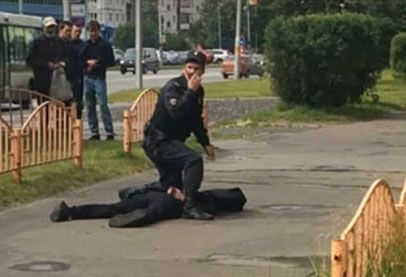 الدولة الاسلامية تقتل رجل أمن طعنا في روسيا