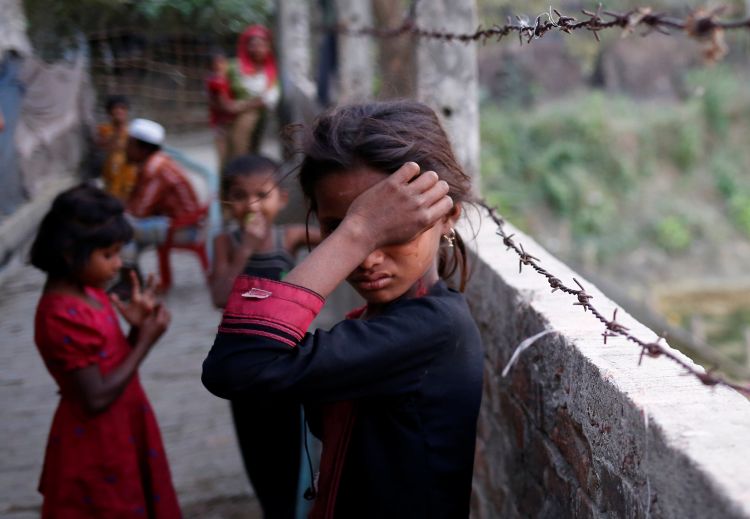 Бангладеш выслал две тысячи беженцев-рохинджа обратно в Мьянму