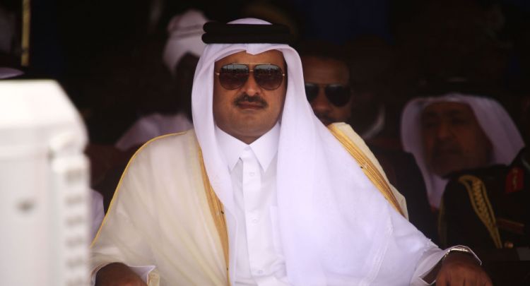 ماذا قال أمير قطر لولي العهد السعودي في أول اتصال منذ اندلاع الأزمة الخليجية