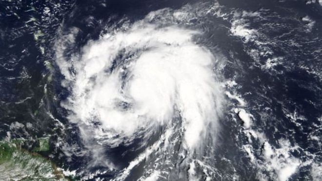 Ураган Мария достиг пятой категории