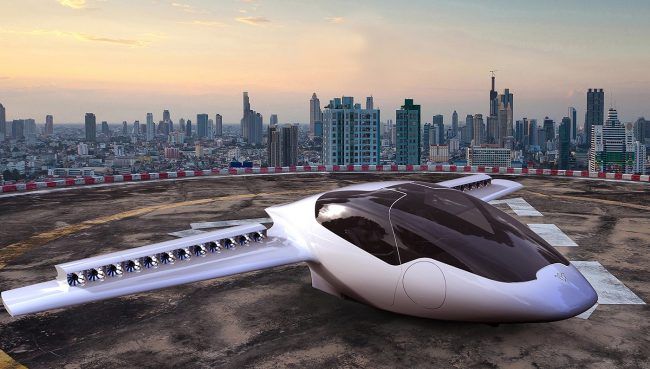 Будущее близко: Прошел испытания первый в мире летающий автомобиль