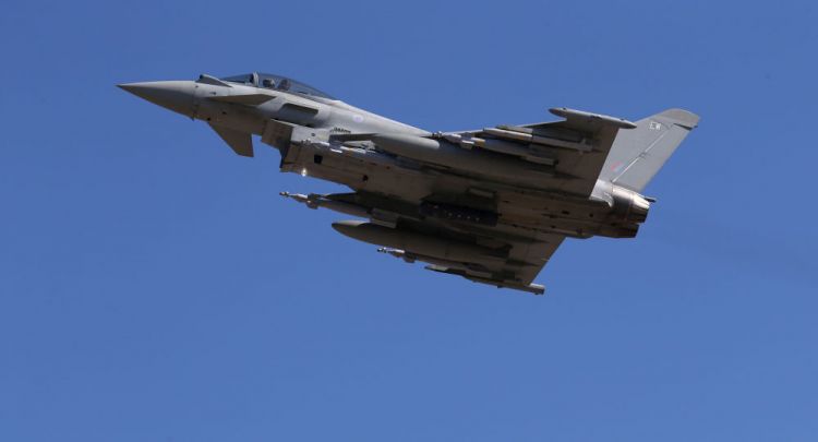 مقاتلات بريطانية تفشل في ملاحقة طائرات روسية