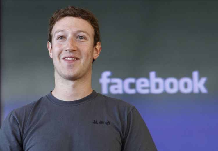 Mark qərar verdi Facebook satışa çıxarılır