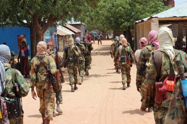 В Сомали при нападении боевиков погибли не менее 17 военных