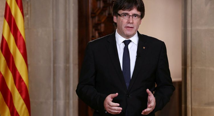 İspaniya kralı "qanunsuzdur" dedi Kataloniya lideri cavab verdi