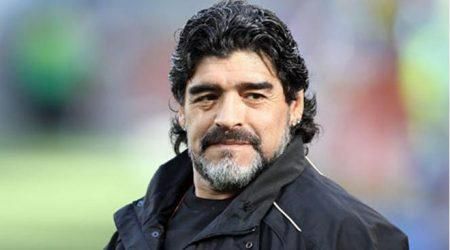 Maradona qızlarını məhkəməyə verib SƏBƏB