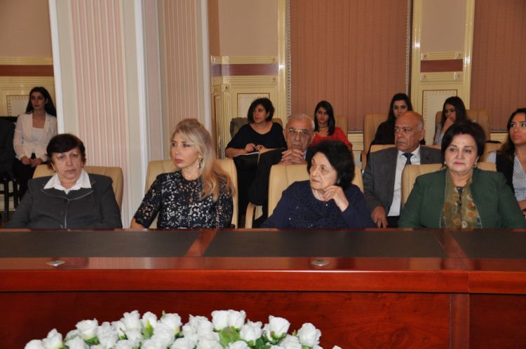 В БГУ проведена конференция «Роль женщин в азербайджанской науке»