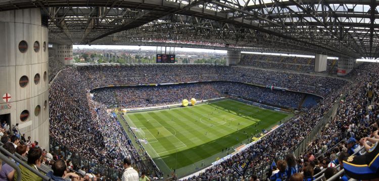 Билеты на матч "Интер" - "Милан" проданы на рекордную для Италии сумму 4,8 млн