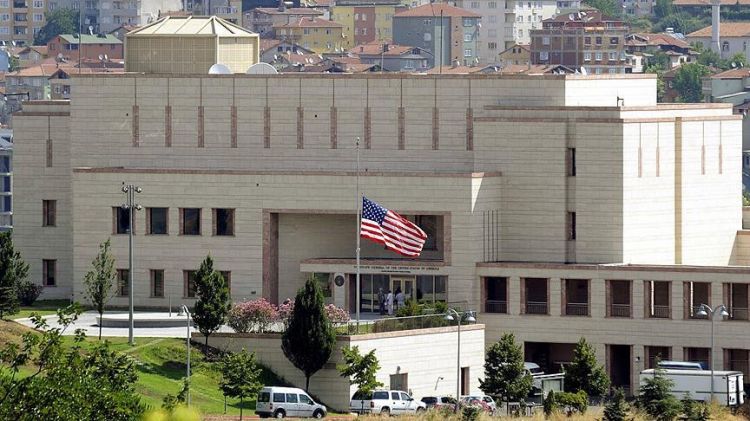 Турция освободила жену и дочь сотрудника генконсульства США в Стамбуле
