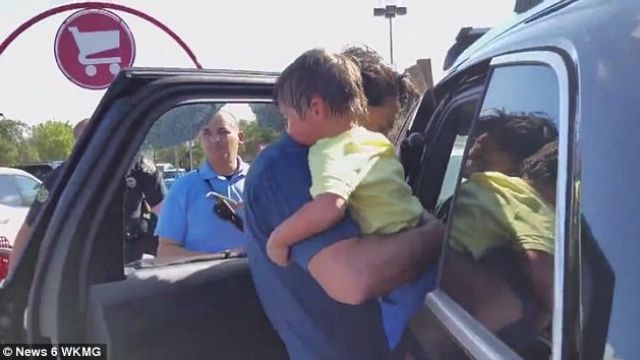 В США спасли двухлетнего ребенка, едва не задохнувшегося в закрытой машине