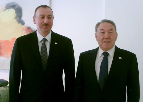 С чем едет Назарбаев в Баку? ЭКСКЛЮЗИВ