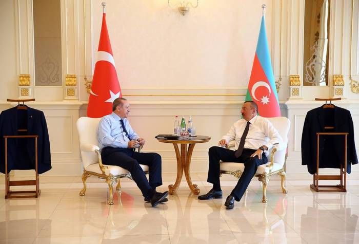 Эрдоган поделился фото с Ильхам Алиевым