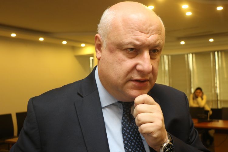 نائب رئيس الجمعية البرلمانية لمنظمة الأمن والتعاون في أوروبا:  "القوى الخارجية لا تريد السلام بين أذربيجان وأرمينيا"