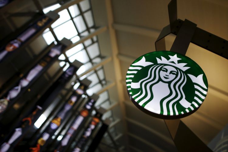 В США неизвестный открыл стрельбу в Starbucks