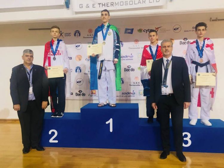 Азербайджанский тхэквондист стал чемпионом Европы