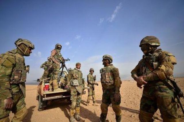 فصائل شيعية: القوات العراقية تستعيد معبرا حدوديا مع سوريا من الدولة الإسلامية