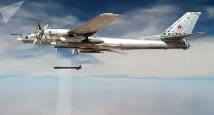 قاذفات روسية تستهدف مستودعات ومراكز قيادة "داعش" في سوريا