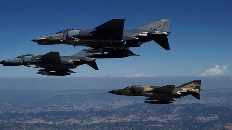 سلاح الجو التركي يستهدف معسكرات "بي كا كا" شمالي العراق