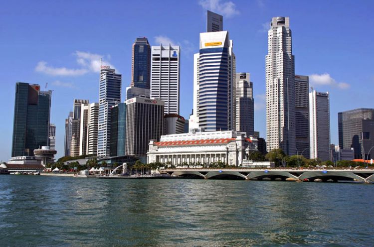 Сингапур в четвертый раз признан самым дорогим городом для иностранцев