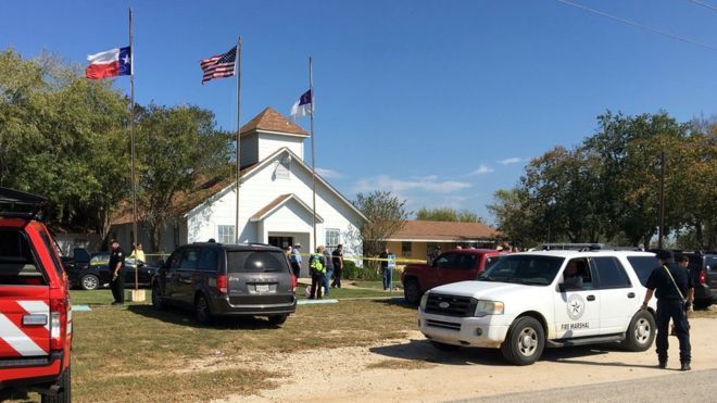 26 قتيلا في إطلاق نار داخل كنيسة بولاية تكساس الأمريكية
