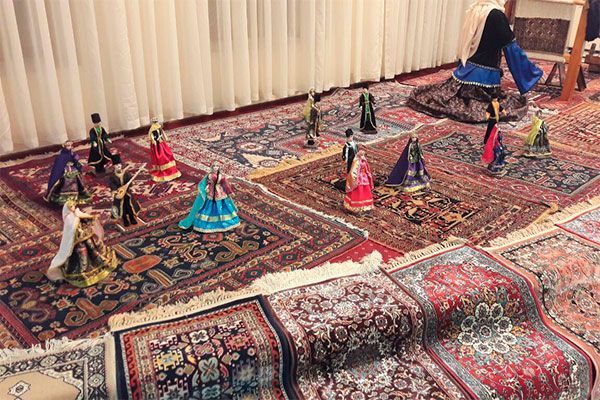 افتتاح متحف السجاد الأذربيجاني "زخارف بلد الأنوار" في طشقند