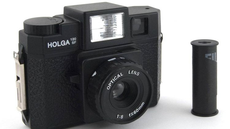 Культовая фотокамера, которая предвосхитила "Инстаграм"