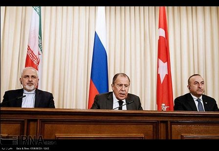 انعقاد الاجتماع الوزاري بين ايران وروسيا وتركيا في انطاليا