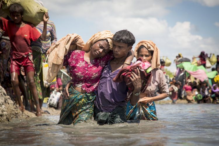 Женщины-рохинджа в Мьянме подвергаются чудовищным зверствам