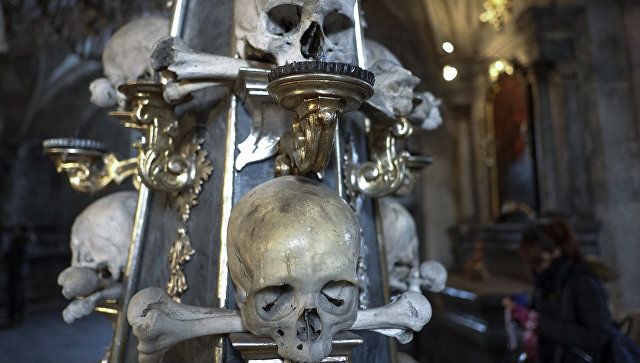 Город мертвых, пир на костях, улыбки скелетов: самые странные кладбища мира