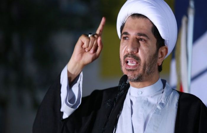 البحرين: زعيم المعارضة علي سلمان ينكر تهم التخابر مع قطر