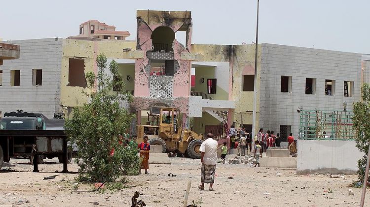 Посольство Ирана в Йемене обстреляли из минометов