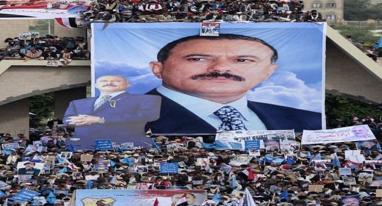 منسق الأمم المتحدة في اليمن يتوقع تشييع جنازة صالح في صنعاء ظهر اليوم